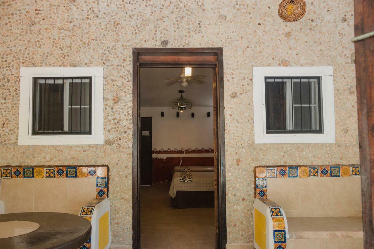 Antigua Lodge, 70 M From Sandy Beach El Cuyo Exterior foto